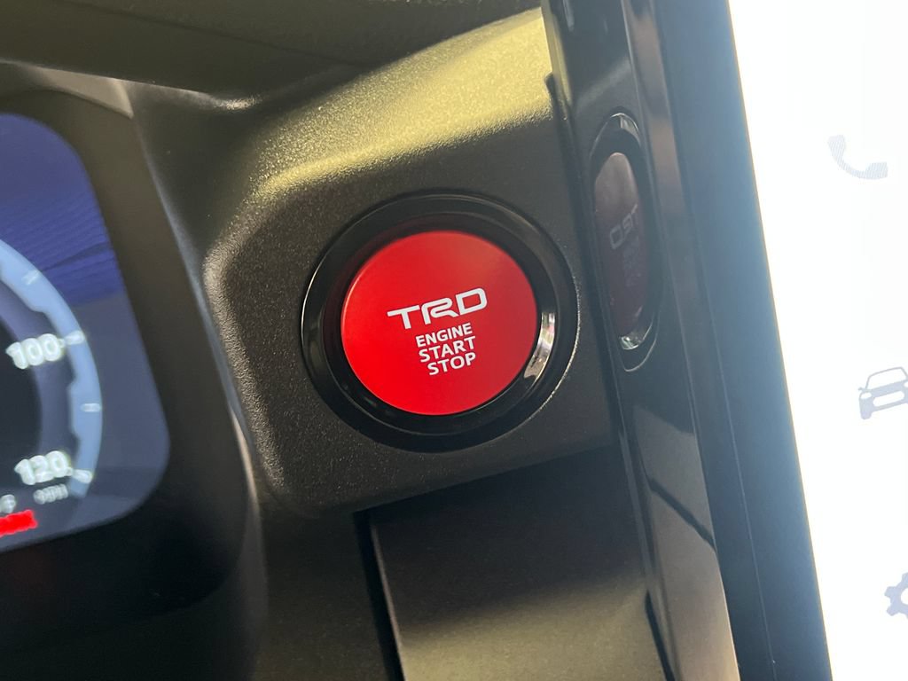 Used 2025 Toyota 4Runner TRD Off-Road Premium w/ Tow Technology Package AWD/4WD image 24