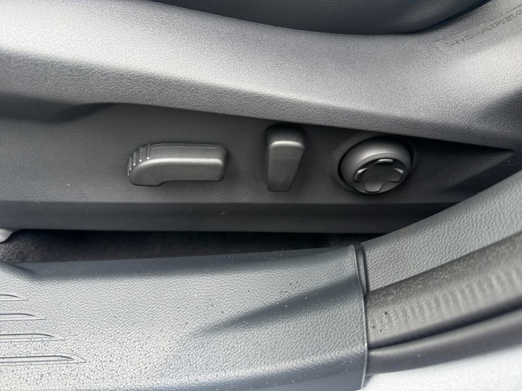 New 2025 Subaru Outback Limited image 15