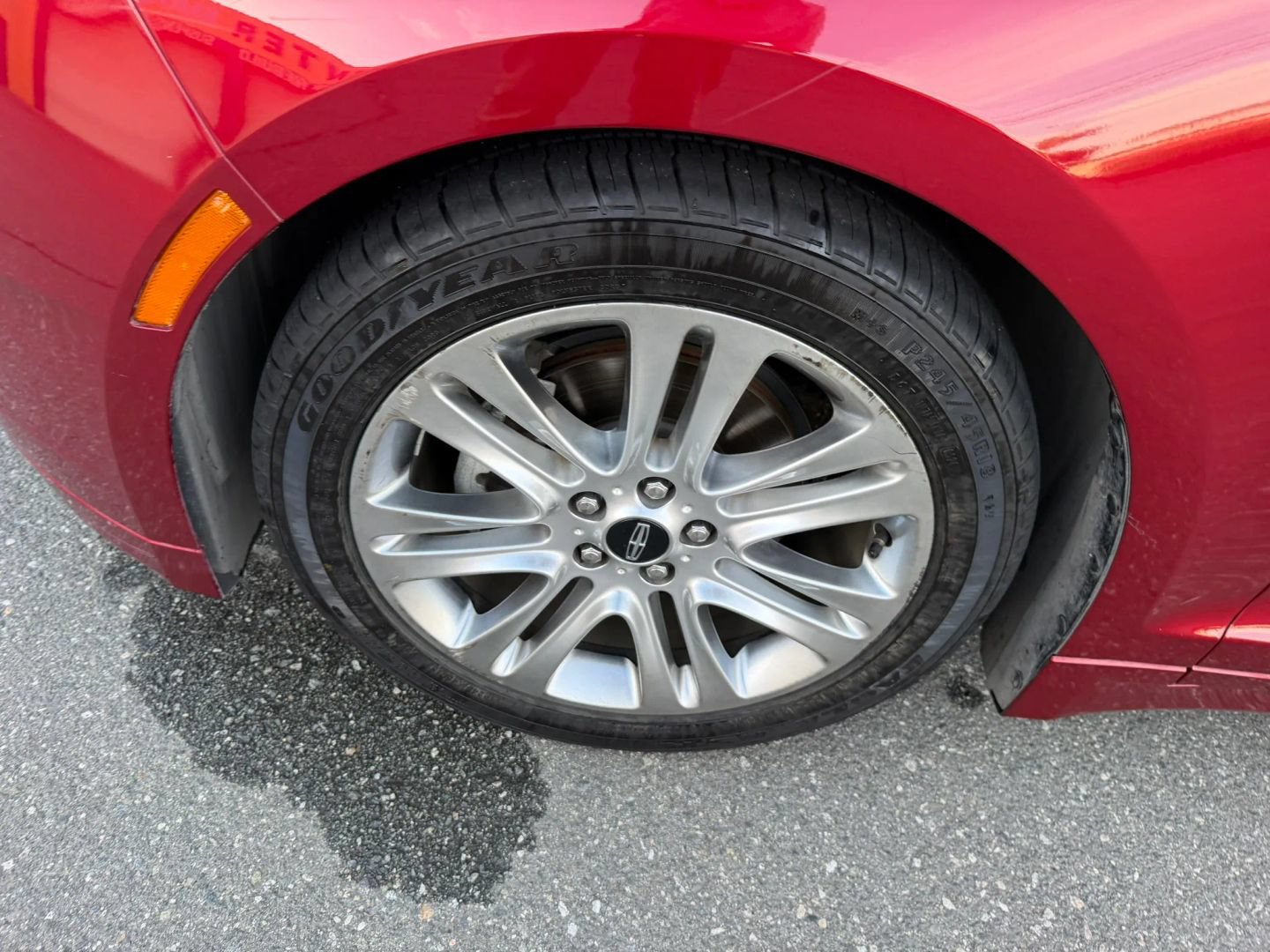 Used 2015 Lincoln MKZ Hybrid w/ Equipment Group 201A Select FWD image 31