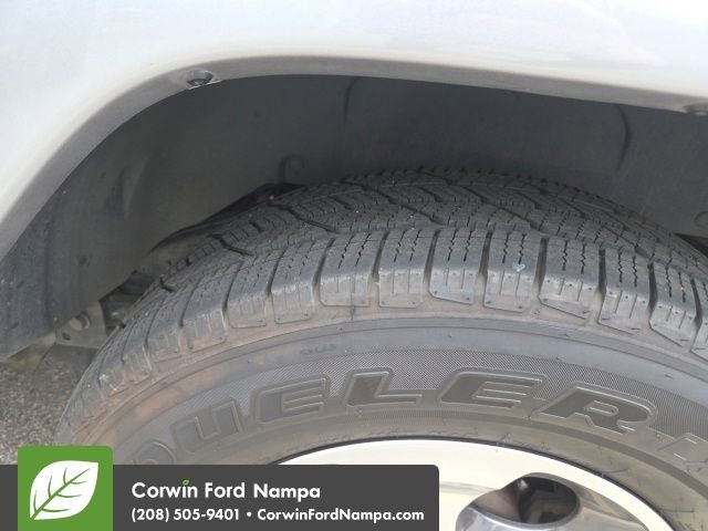 Used 2017 Jeep Wrangler Sahara w/ Connectivity Group image 10