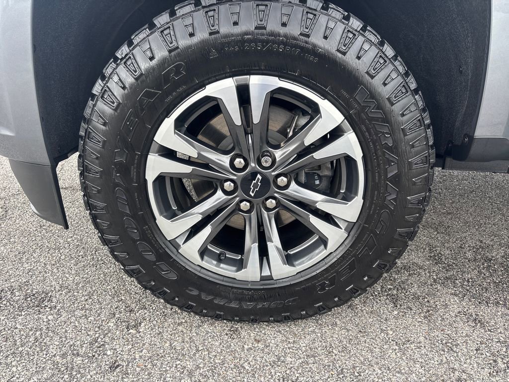 Used 2022 Chevrolet Colorado Z71 AWD/4WD image 33