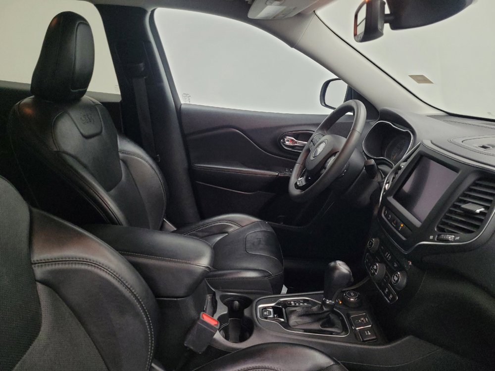 Used 2023 Jeep Cherokee Altitude Lux image 21