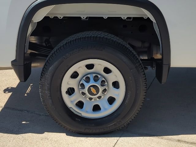 Used 2024 Chevrolet Silverado 2500 W/T w/ WT Convenience Package AWD/4WD image 3