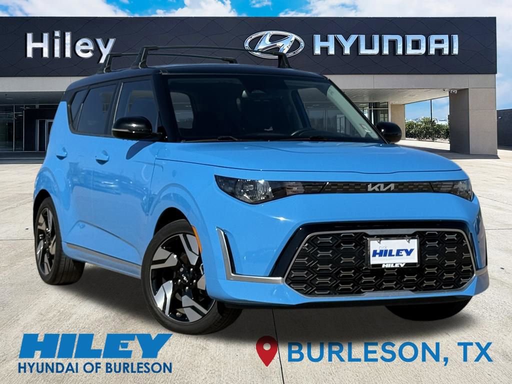 Used 2023 Kia Soul GT-Line video 2