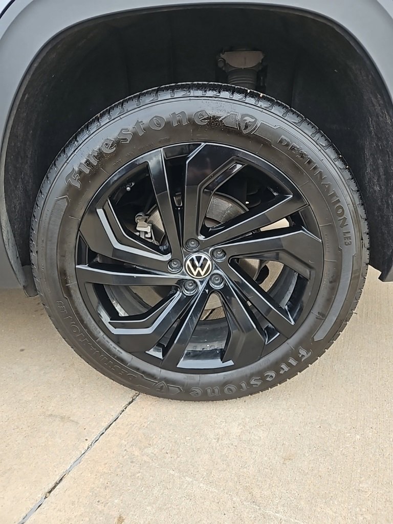 Used 2023 Volkswagen Atlas SE image 9