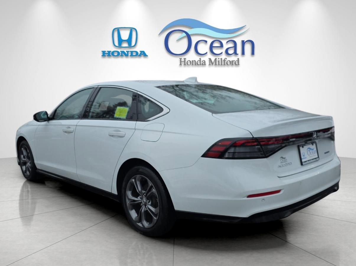 Used 2023 Honda Accord EX-L image 5