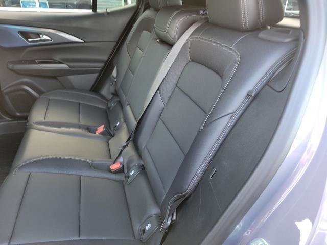 New 2026 Chevrolet Equinox EV LT image 10