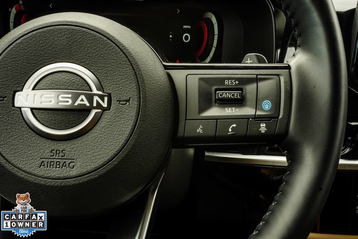 Used 2025 Nissan Pathfinder Platinum w/ Cargo Package FWD image 33