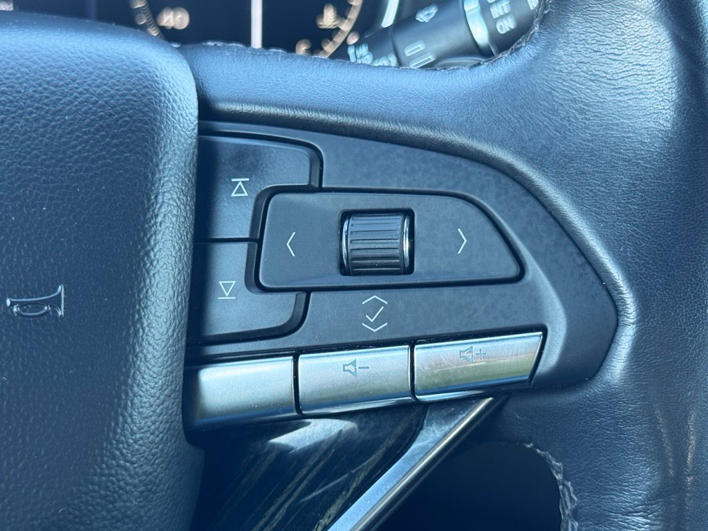 Used 2024 Cadillac XT6 Premium Luxury AWD/4WD image 9