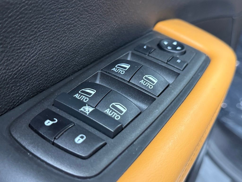 Used 2022 Chrysler Pacifica Pinnacle FWD image 20