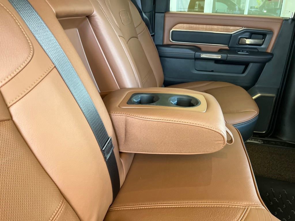 New 2024 RAM 2500 Limited AWD/4WD image 33