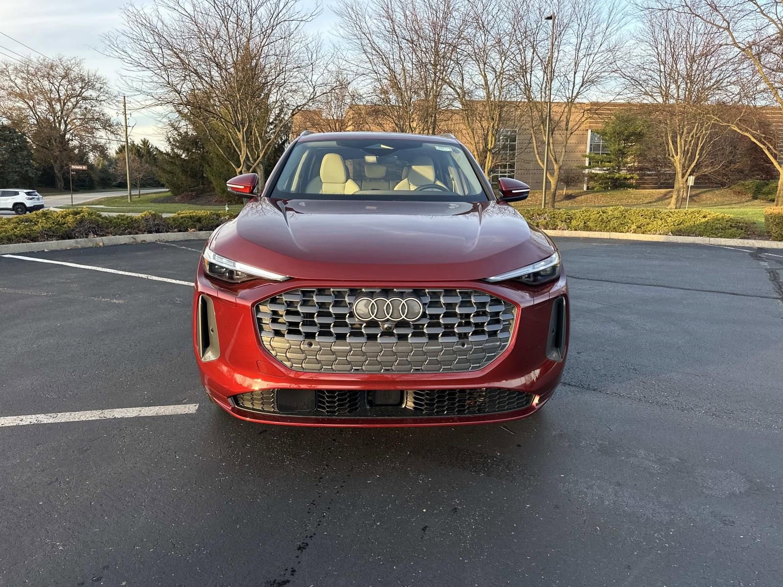 New 2025 Audi Q5 Prestige image 2