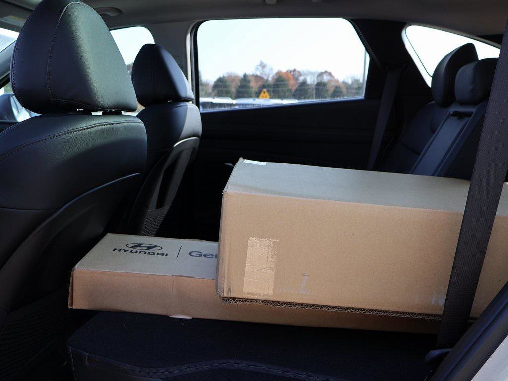 New 2026 Hyundai Tucson Limited image 19