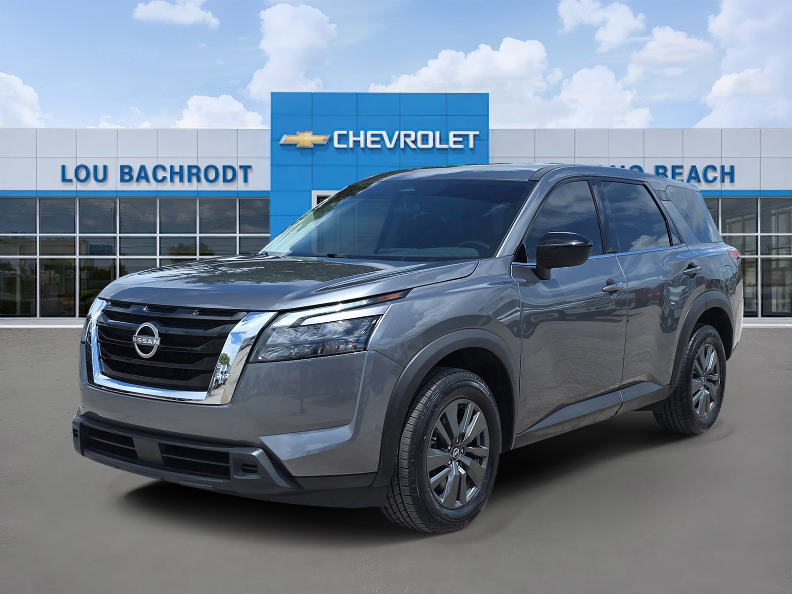 Used 2024 Nissan Pathfinder S image 3