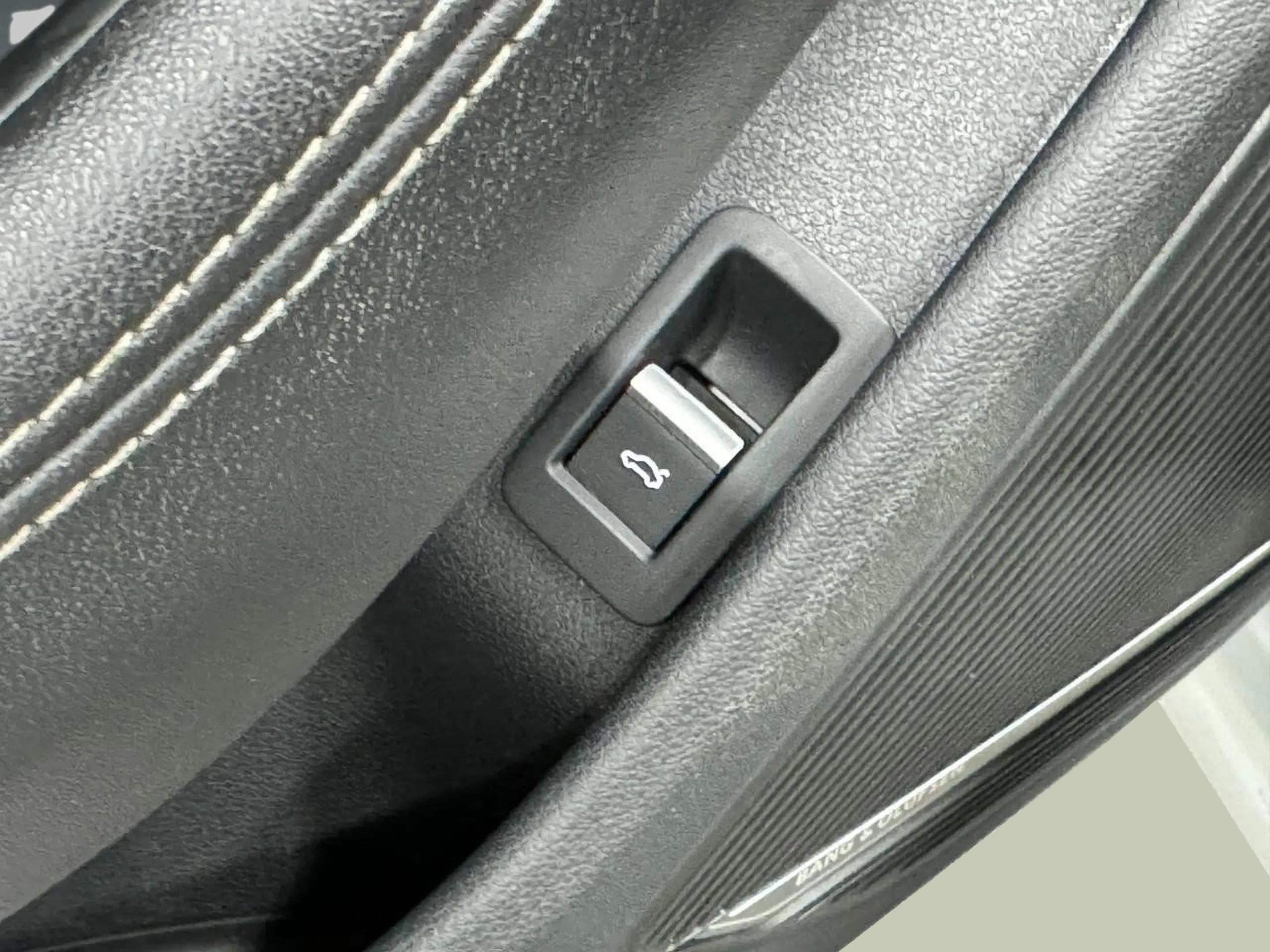 Used 2021 Audi S5 Prestige w/ Black Optic Package image 27