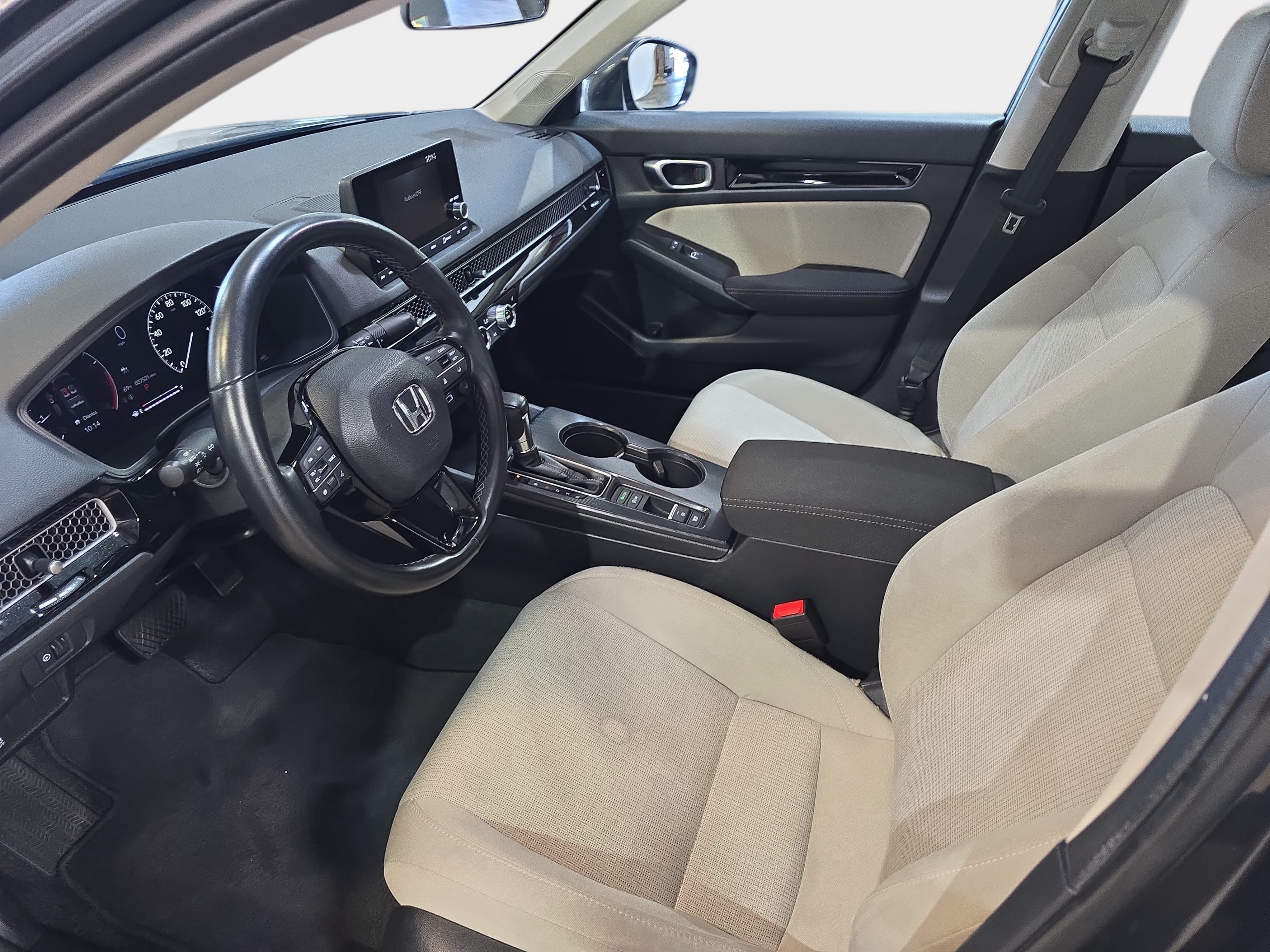 Used 2024 Honda Civic EX image 13