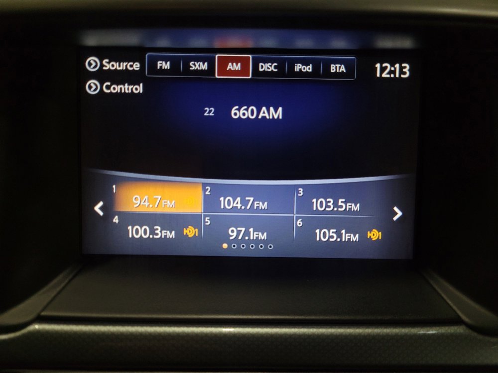 Used 2019 Nissan Pathfinder SL image 25