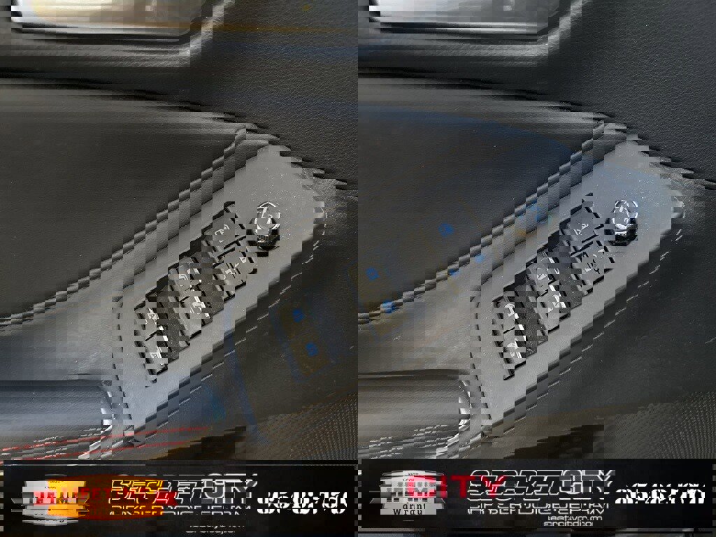 Used 2021 Toyota Avalon TRD image 24