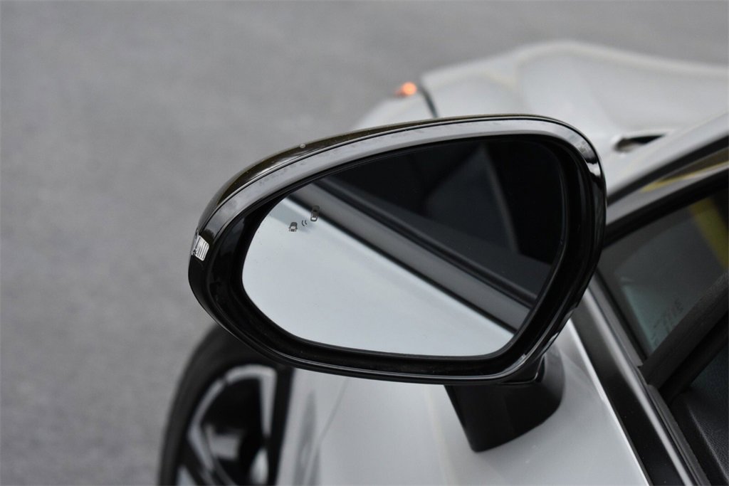 Used 2024 Kia K5 GT-Line image 36