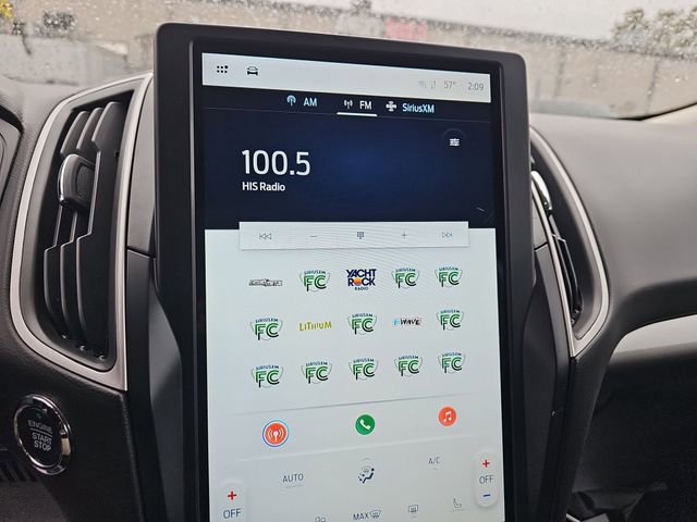 Used 2024 Ford Edge SEL image 23