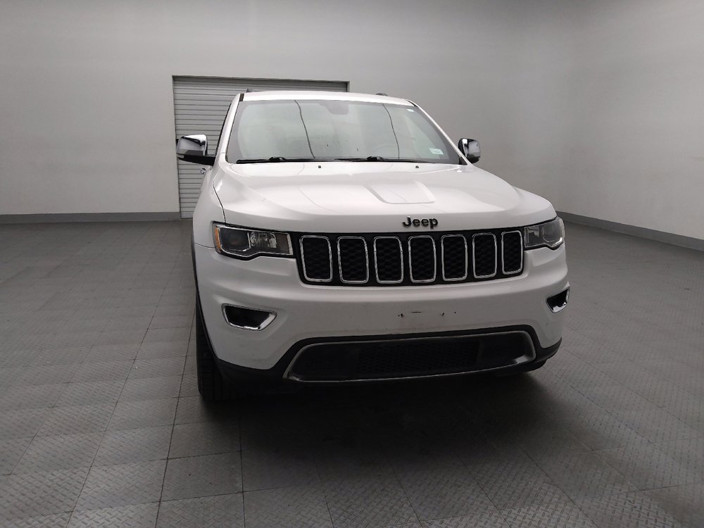 Used 2018 Jeep Grand Cherokee Limited image 14
