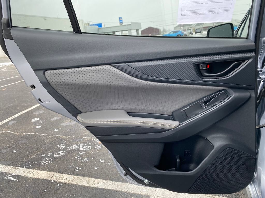 Used 2022 Subaru Crosstrek 2.5i Sport w/ Moonroof Package image 16