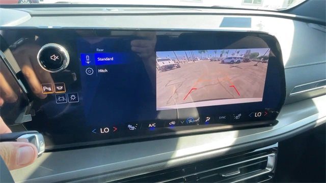 New 2026 Chevrolet Traverse LT w/ LPO, Floor Liner Package image 18