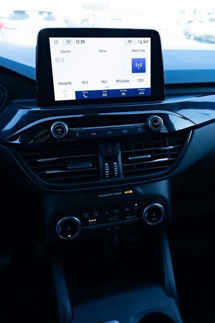 Used 2025 Ford Escape ST-Line image 12