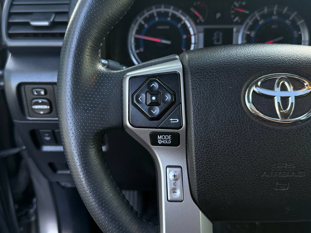 Used 2019 Toyota 4Runner Limited AWD/4WD image 31
