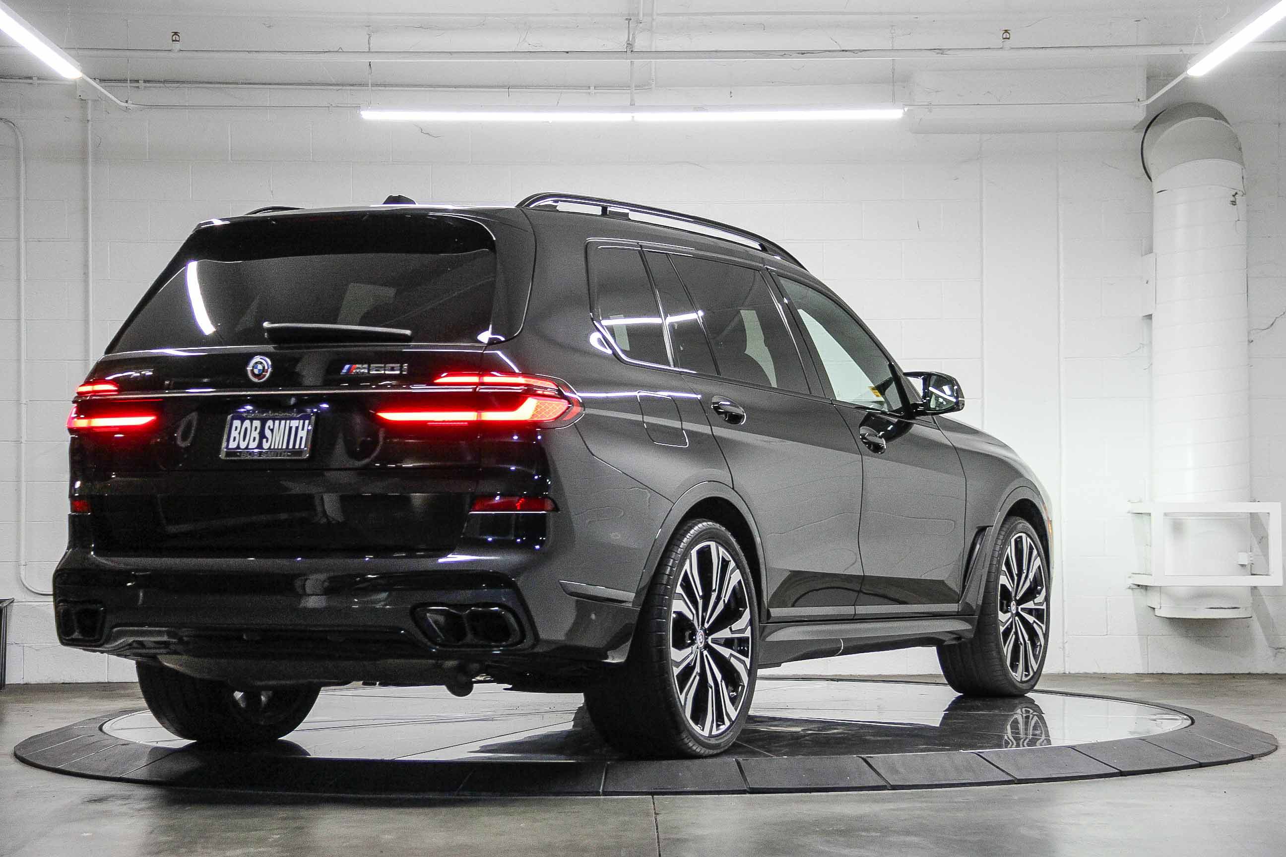 Certified 2023 BMW X7 M60i w/ Executive Package AWD/4WD image 6