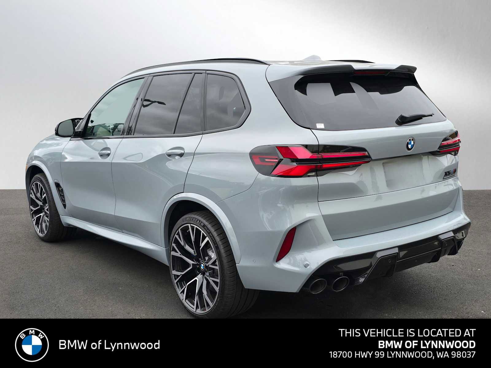 New 2025 BMW X5 M Competition w/ Executive Package AWD/4WD image 5