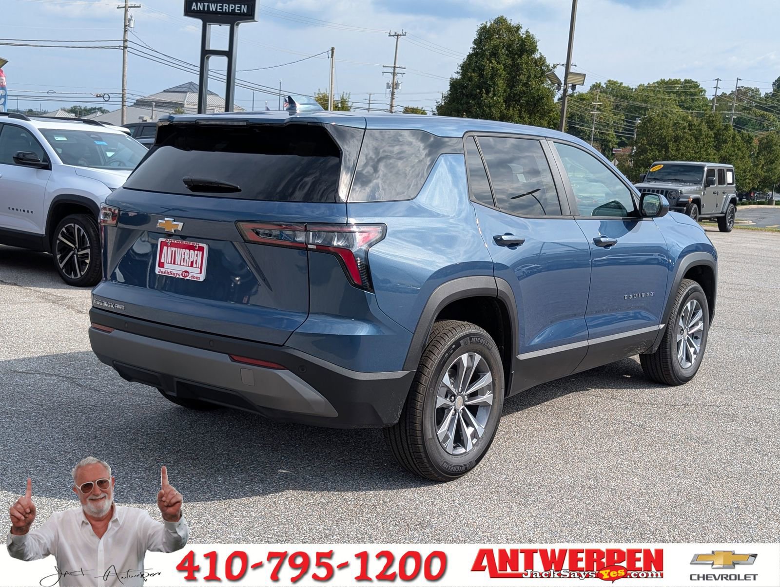 New 2026 Chevrolet Equinox LT image 2