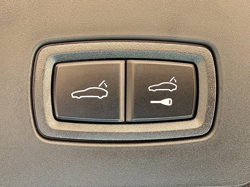 New 2025 Porsche Panamera 4 image 25