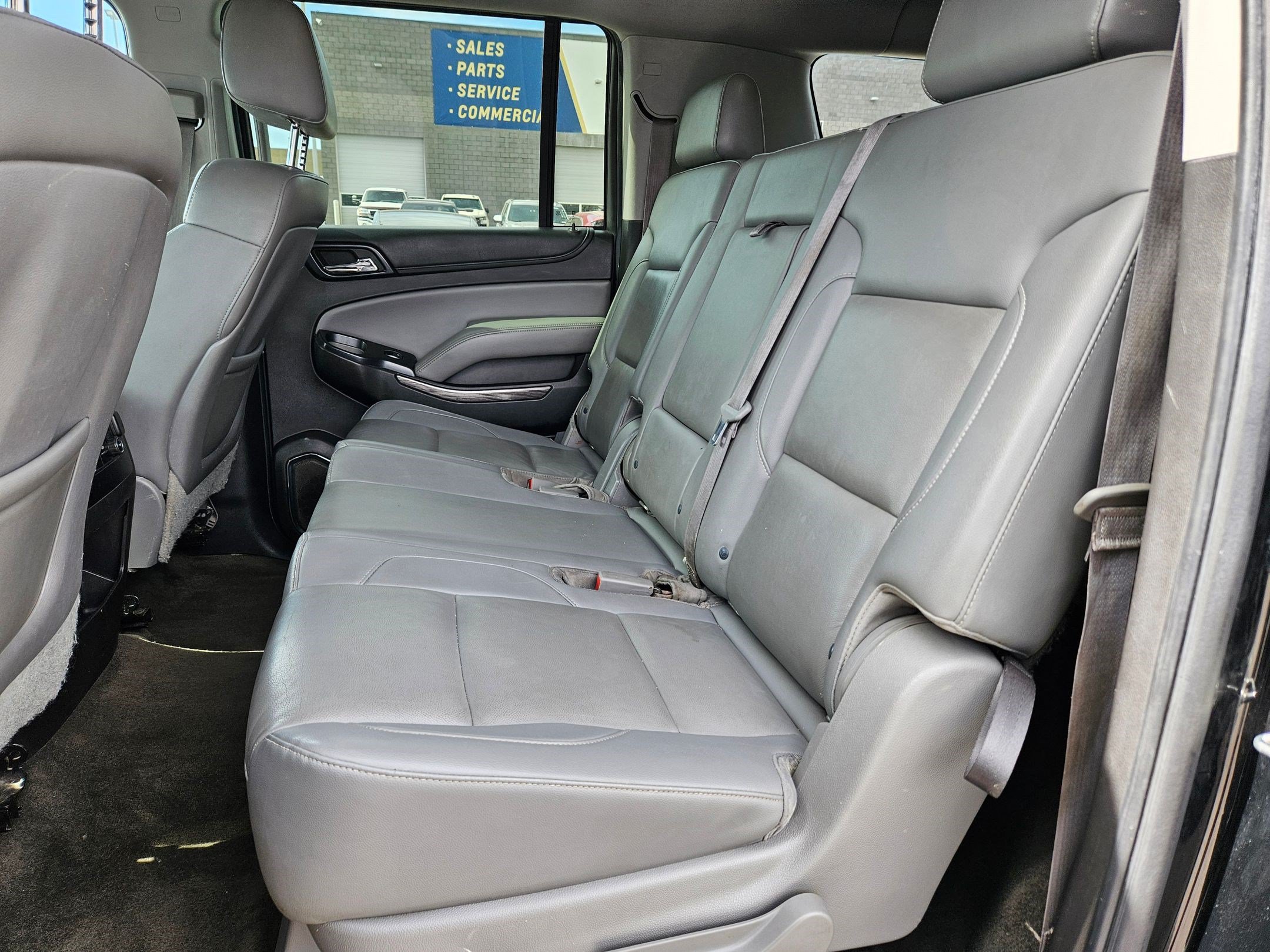 Used 2015 Chevrolet Suburban LT AWD/4WD image 27