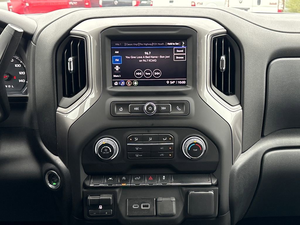 Used 2024 Chevrolet Silverado 1500 Custom image 23