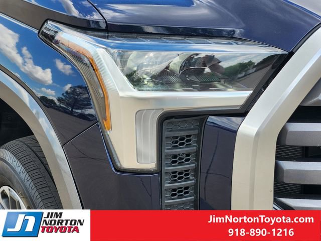 Used 2025 Toyota Tundra Limited w/ Power Package image 10