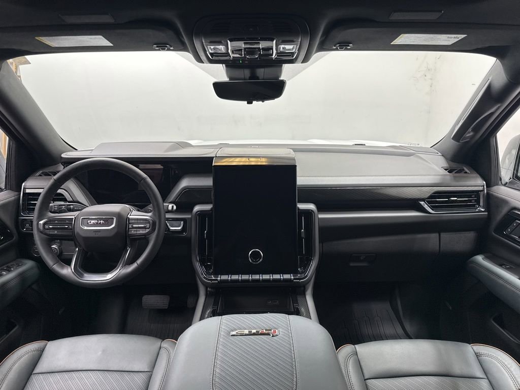 Used 2026 GMC Yukon XL AT4 w/ AT4 Premium Package AWD/4WD image 19