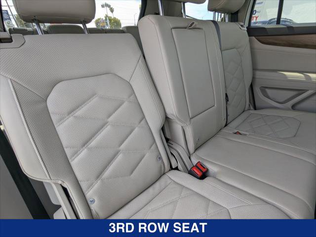 Used 2024 Volkswagen Atlas SE AWD/4WD image 22