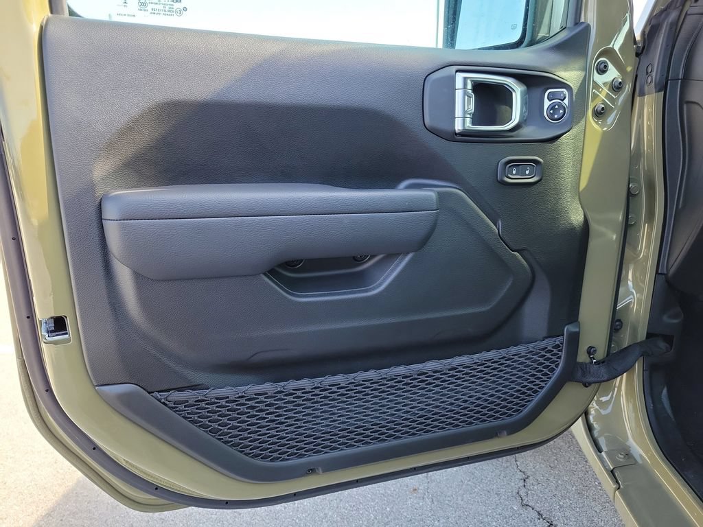 New 2025 Jeep Wrangler Unlimited Sport AWD/4WD image 17