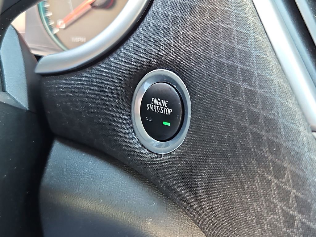 Used 2024 Chevrolet Malibu LT image 17