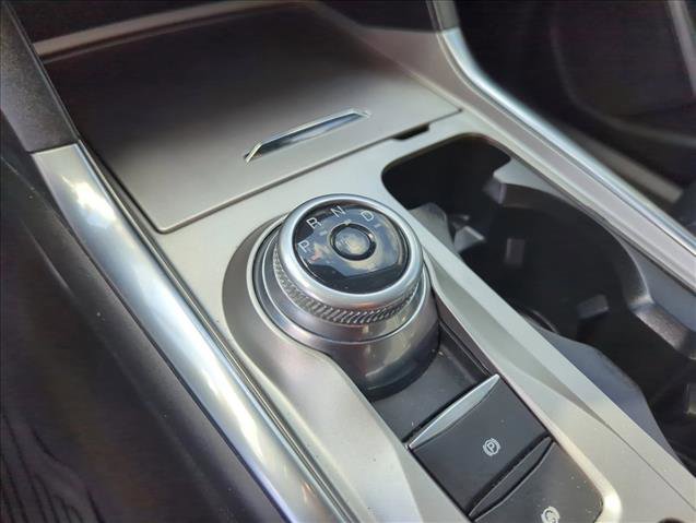 Used 2021 Ford Explorer XLT w/ Equipment Group 202A RWD image 8