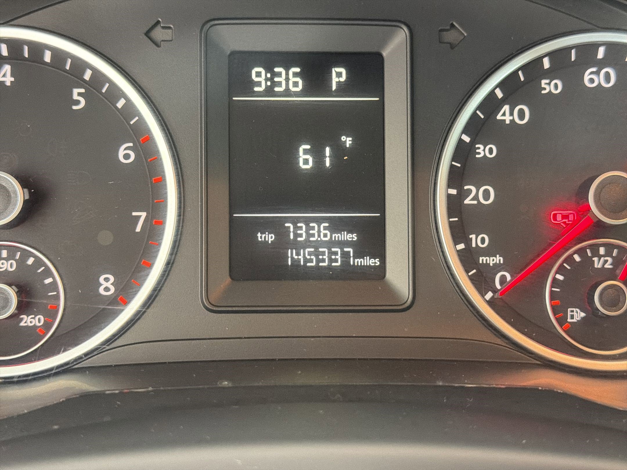 Used 2010 Volkswagen Tiguan S AWD/4WD image 19