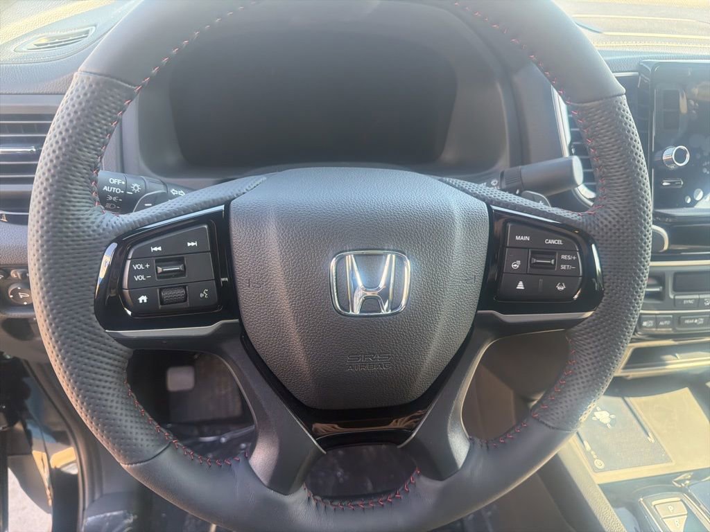 New 2026 Honda Ridgeline Black Edition image 9