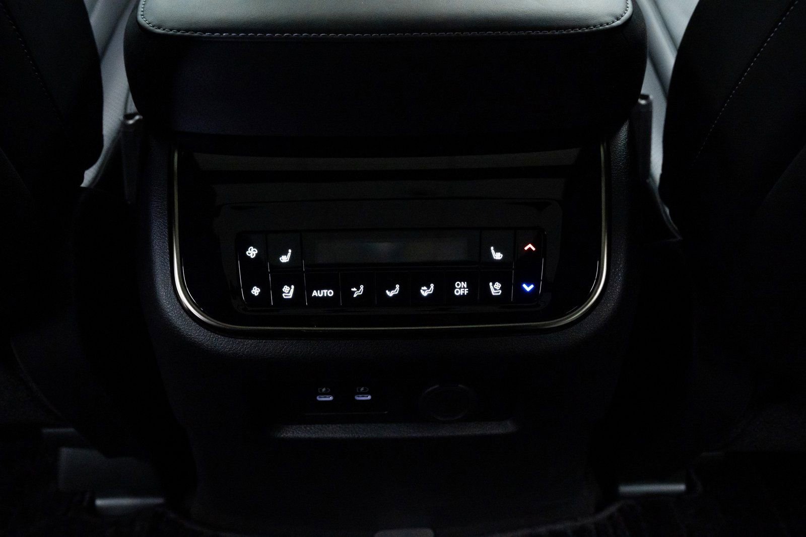 Used 2025 INFINITI QX80 Autograph w/ Autograph Exterior Package AWD/4WD image 26