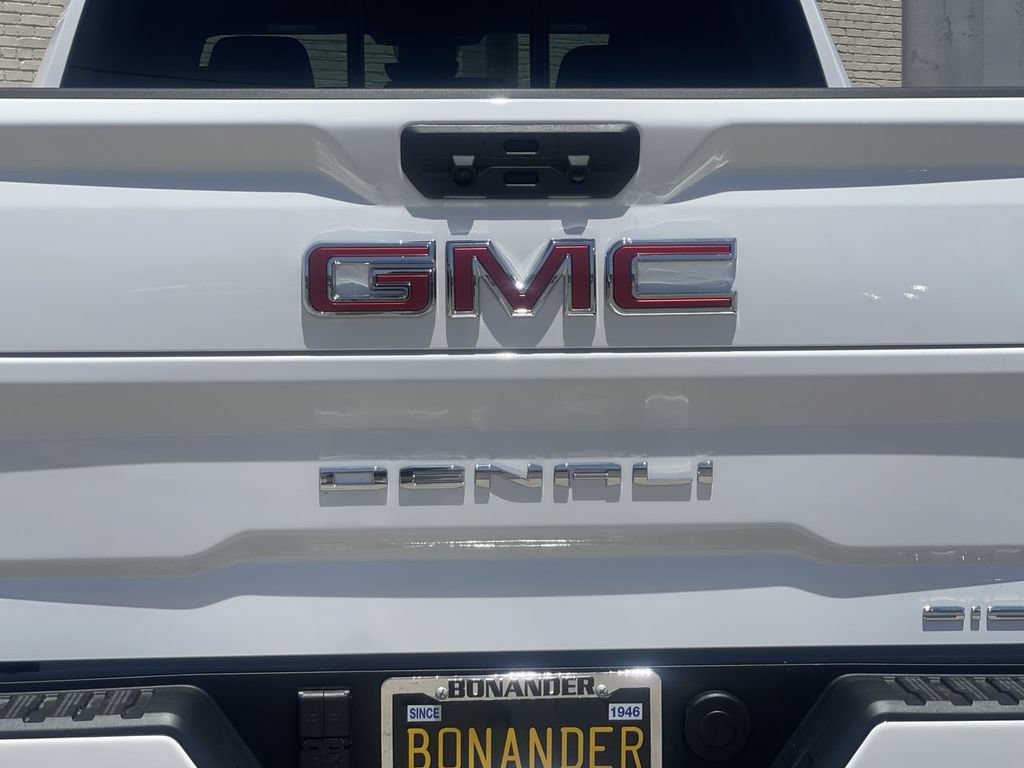 New 2026 GMC Sierra 2500 Denali w/ Denali Reserve Package AWD/4WD image 32