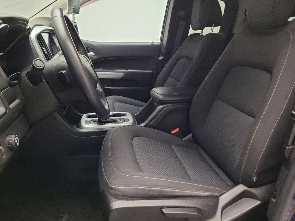 Used 2017 Chevrolet Colorado LT w/ LT Convenience Package image 17