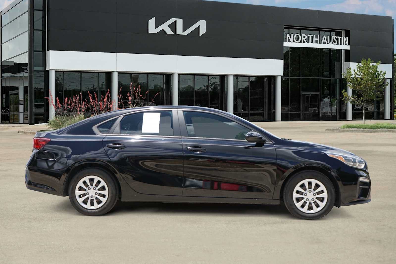 Certified 2021 Kia Forte Sedan FWD image 6