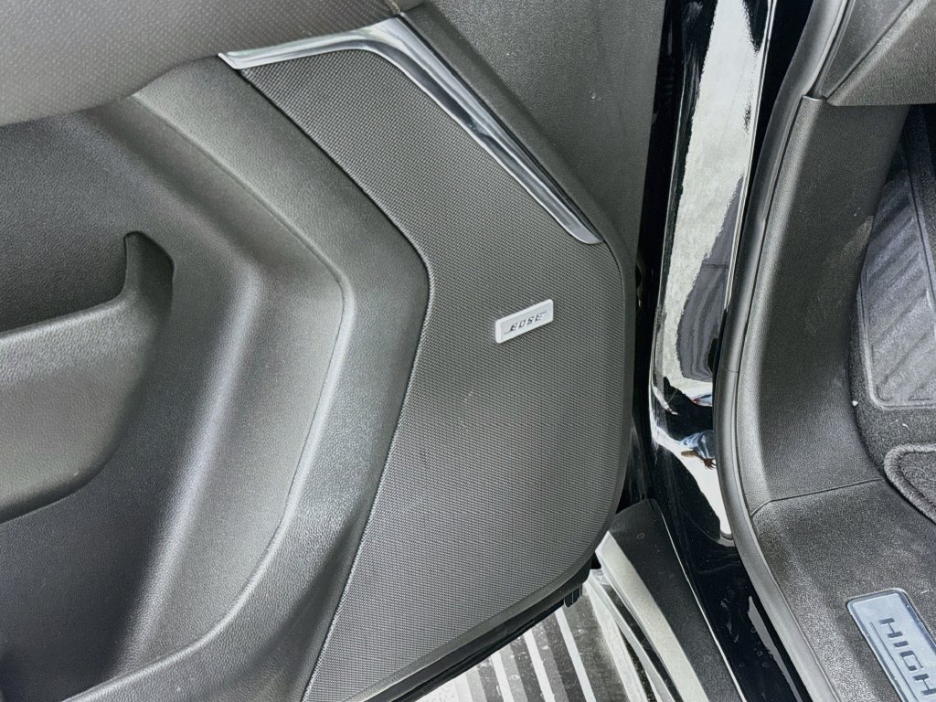 New 2026 Chevrolet Suburban High Country AWD/4WD image 22