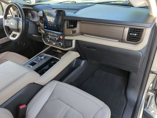 Used 2024 Ford Expedition Max Limited RWD image 22