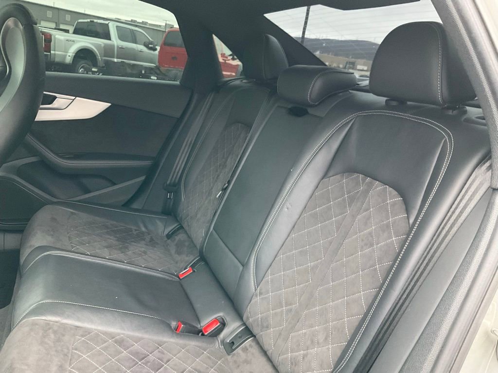 Used 2019 Audi S4 Premium Plus w/ Premium Plus Package image 21